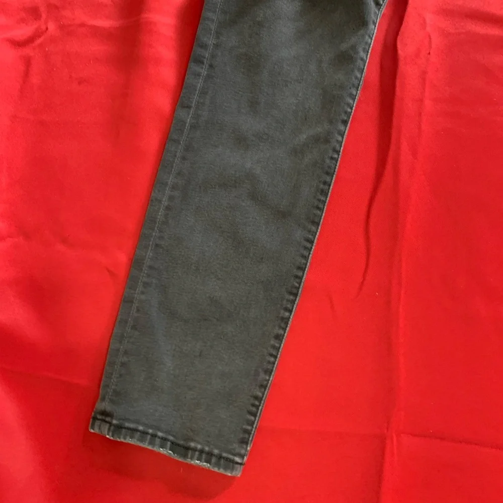 American Eagle Next Level Flex Distressed Jeans Gray 28x30 - Picture 2 of 6